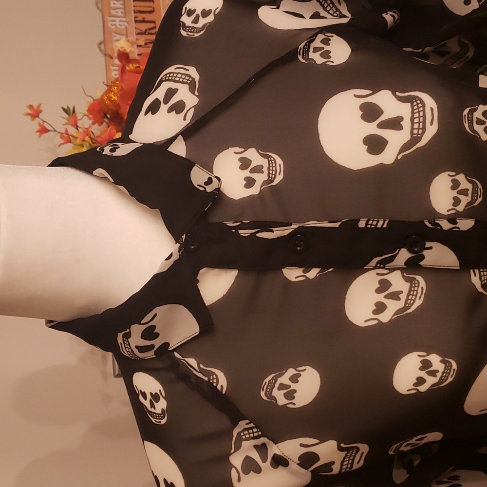 SKULL BUTTON DOWN BLOISE - Picture 3 of 8